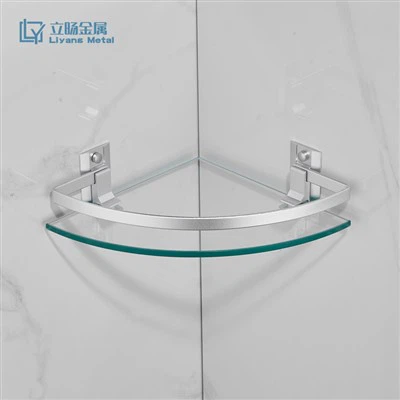 Alumiiniumist dušinurga riiul